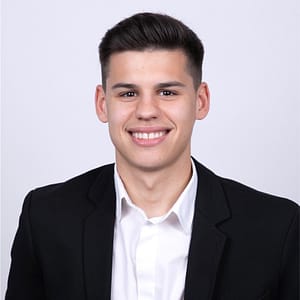 Dusan Rakija Vino.jpg