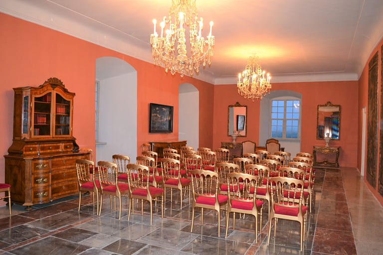 Schloss Viehofen St. Poelten Hochzeit Location Event 2.jpg