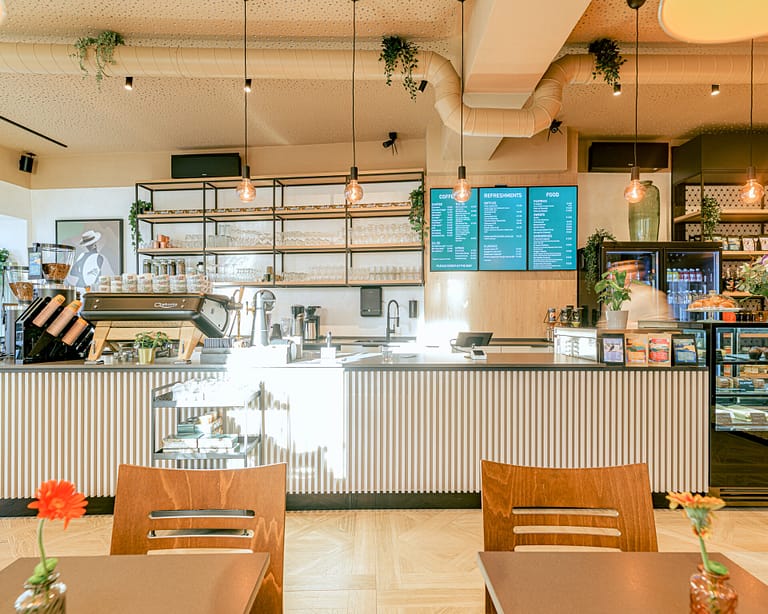 coffeewerk kaffeebar hierfeiern 2.jpeg