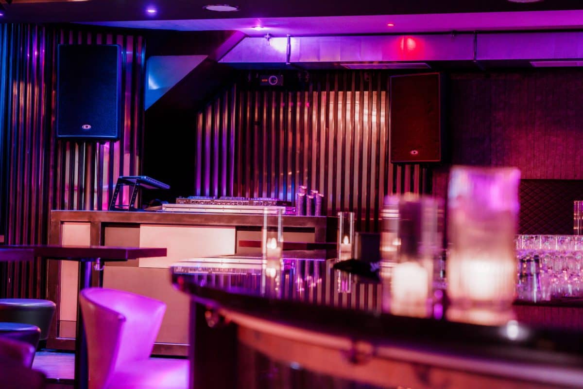 Club5 1.jpg