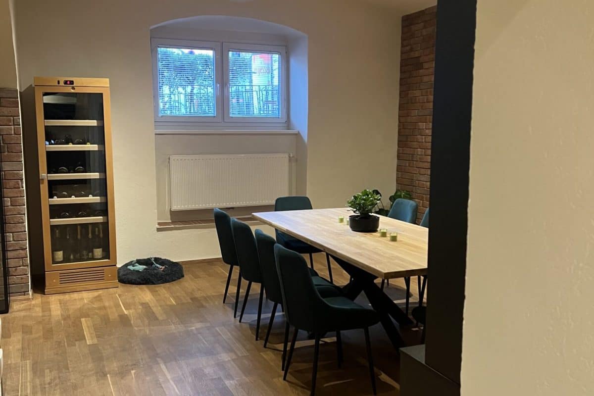 Rakija Vino Eventkeller mieten Wien 1.jpeg