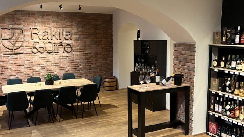 Rakija Vino Eventkeller mieten Wien 5.jpeg
