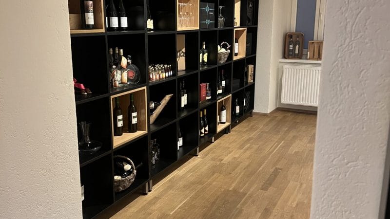 Rakija Vino Eventkeller mieten Wien 7.jpeg