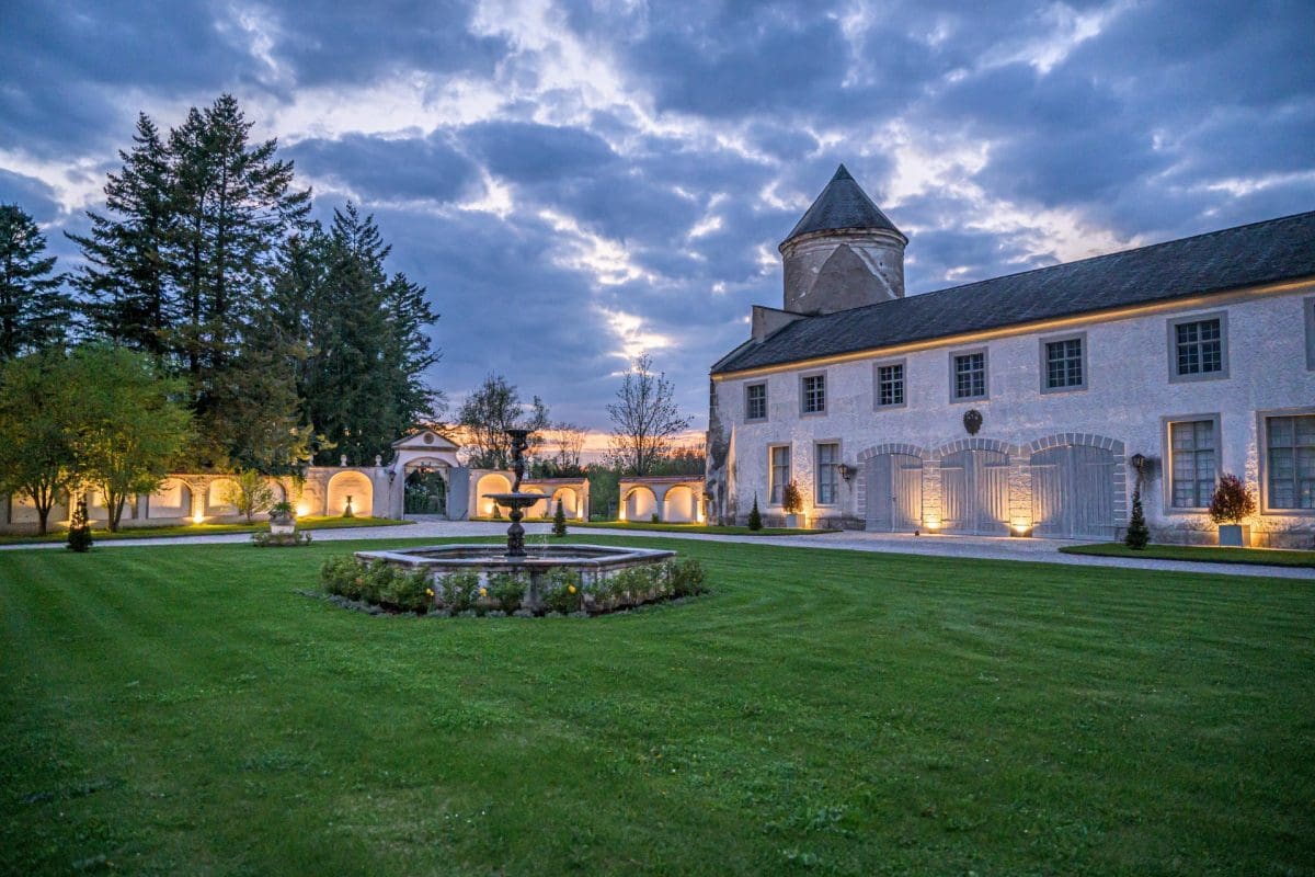 Schloss Viehofen St. Poelten Hochzeit Location Event 12.jpg