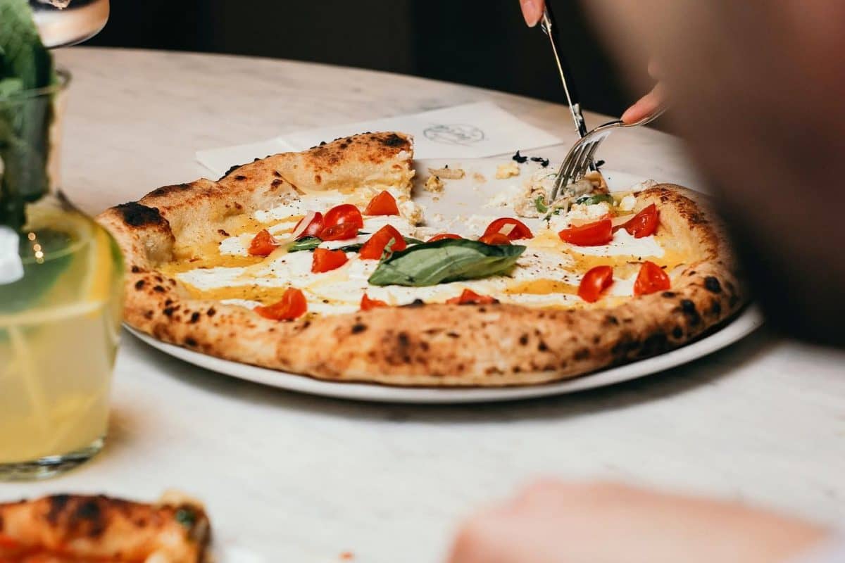 Tesla Pizza 1150 Wien Eventlocation Hier Feiern 2.jpg