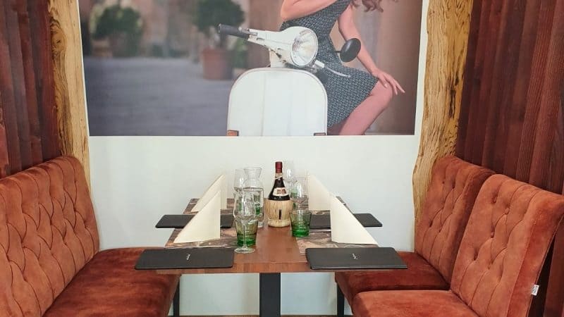 Tisch Pizzeria da Mario Klagenfurt 1.jpg