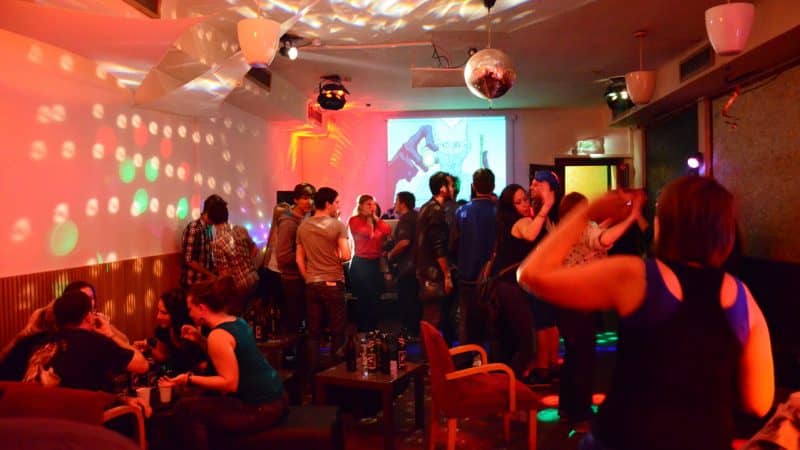 Weberknecht Wien Lounge party 2.jpg