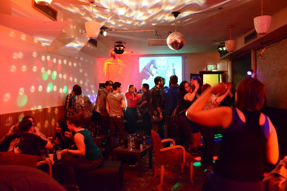 Weberknecht Wien Lounge party 2.jpg