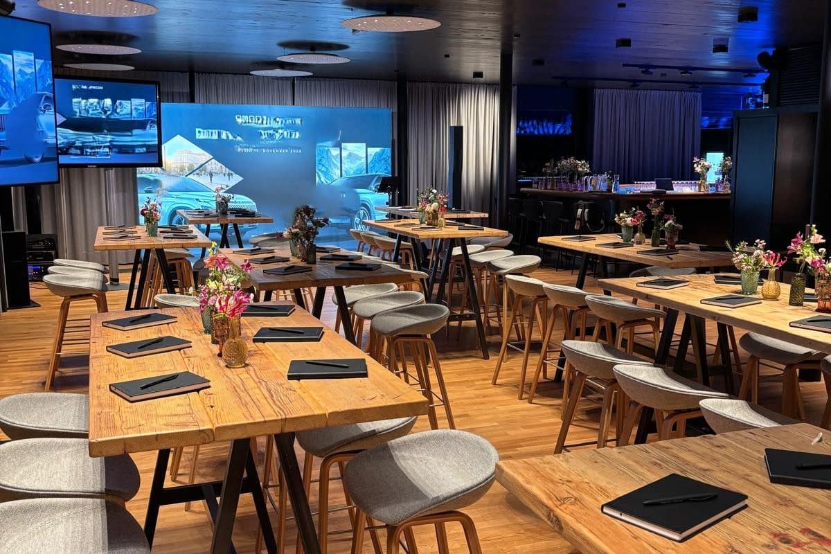 partyrent bar.jpg